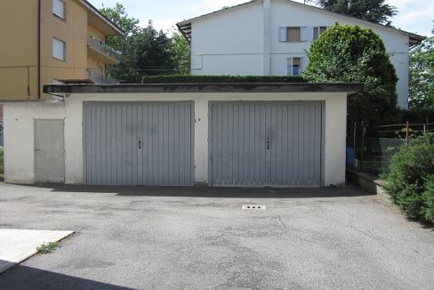 Garage singolo semicentrale Castel San Pitero Terme .